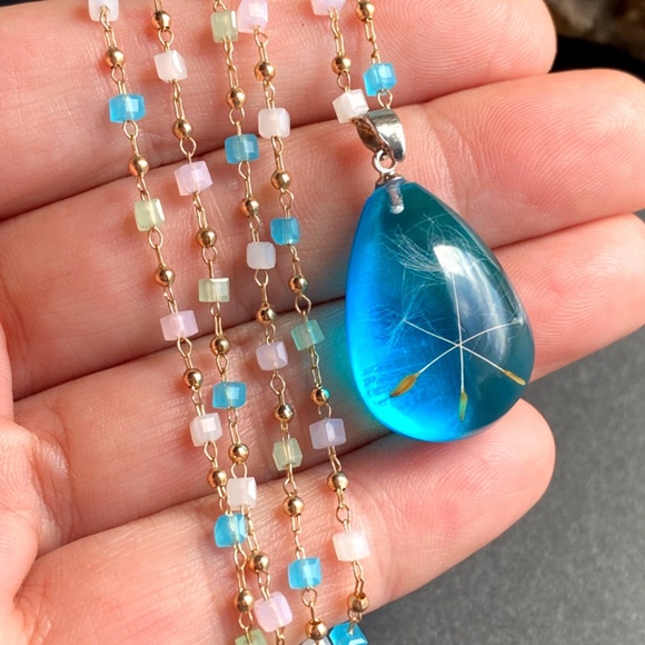 Austrian Crystal Dandelion Resin Blue Minimalist Necklace - Picture 4 of 9